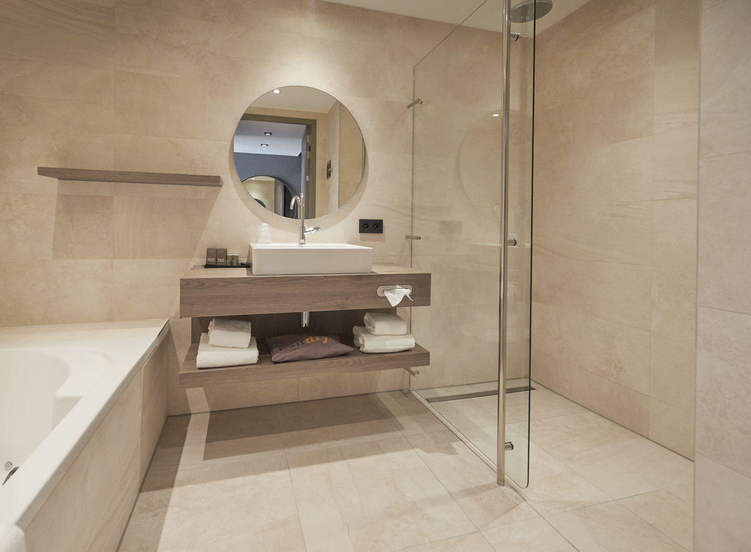 Van Der Valk Hotel ליוורדן מראה חיצוני תמונה